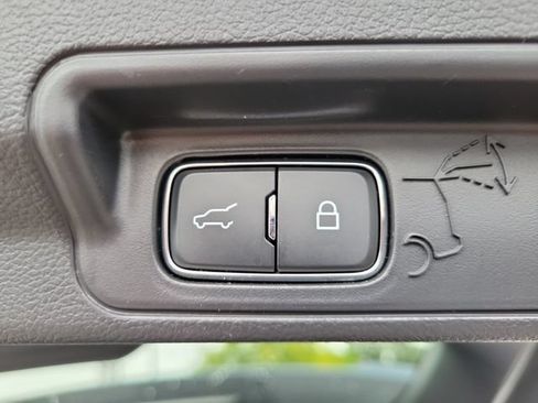 Used 2025 Ford Explorer ST AWD/4WD image 30