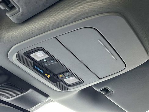 Used 2024 Ford F150 XLT w/ Mobile Office Package image 31