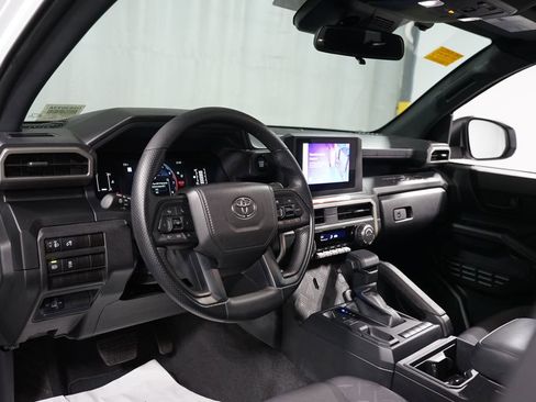 Certified 2025 Toyota Tacoma SR image 11