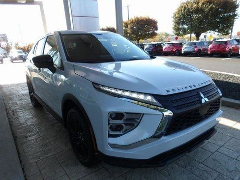 New 2026 Mitsubishi Eclipse Cross LE image 3