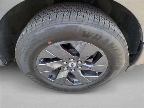Used 2025 Ford F150 STX w/ Equipment Group 200A RWD image 10