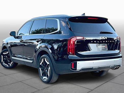 Used 2023 Kia Telluride S image 10