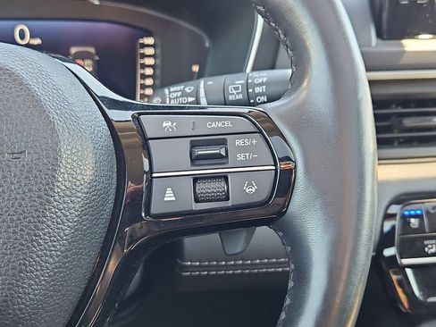 Certified 2023 Honda Pilot Elite image 31