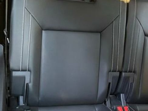 Used 2021 Volkswagen Atlas SE w/ Panoramic Sunroof Package FWD image 20
