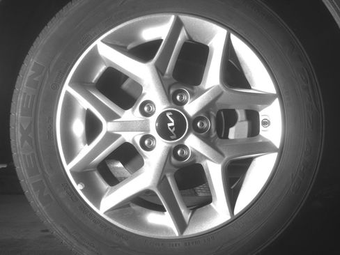 Used 2025 Kia Soul LX w/ LX Technology Package FWD image 20