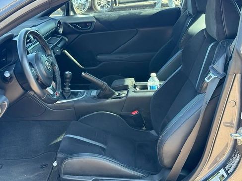 Used 2023 Toyota GR86 Premium RWD image 14
