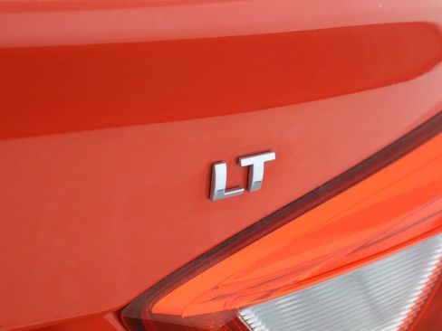 Used 2016 Chevrolet Cruze LT w/ Convenience Package image 39