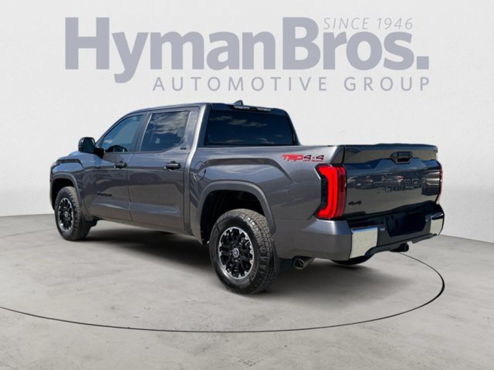 Used 2024 Toyota Tundra SR5 w/ TRD Off-Road Package AWD/4WD image 5