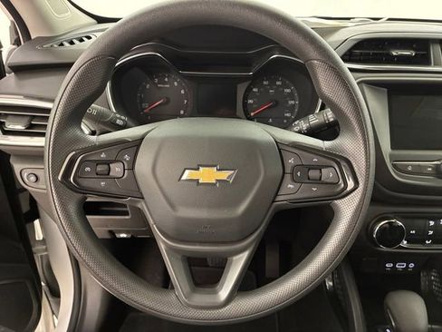 Certified 2023 Chevrolet TrailBlazer LT FWD image 22