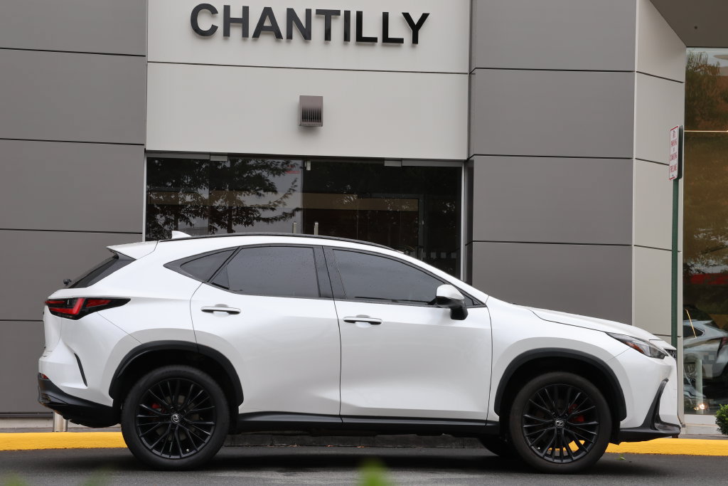 Used 2023 Lexus NX 350h AWD w/ Premium Package image 2