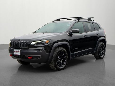 Used 2019 Jeep Cherokee Trailhawk w/ Comfort/Convenience Group image 3