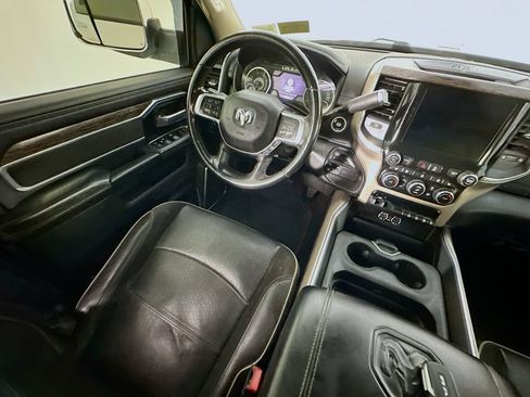 Used 2021 RAM 3500 Laramie AWD/4WD image 9