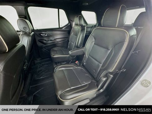 Used 2023 Chevrolet Traverse Premier w/ Redline Edition image 26