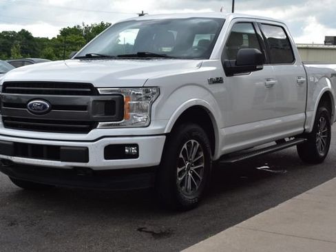 Used 2018 Ford F150 XLT w/ Equipment Group 302A Luxury AWD/4WD image 13