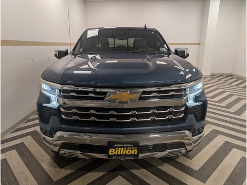 Used 2024 Chevrolet Silverado 1500 LTZ w/ Technology Package AWD/4WD image 30