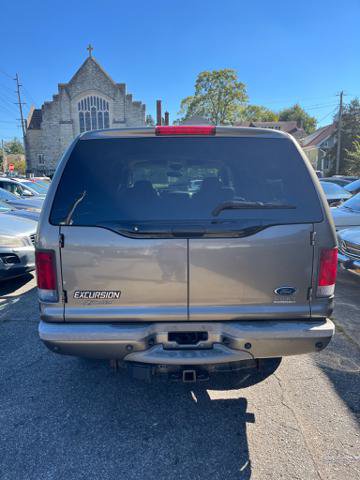 Used 2003 Ford Excursion Limited AWD/4WD image 6