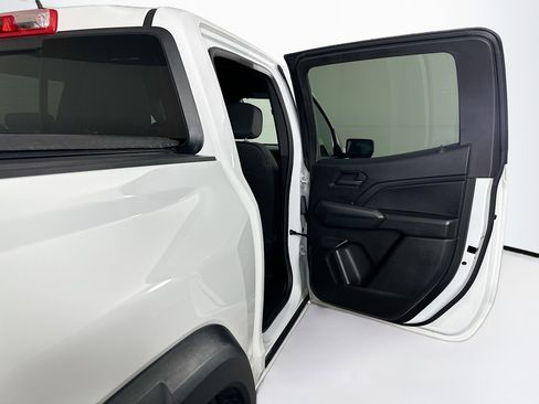 Used 2024 Chevrolet Colorado Trail Boss w/ Advanced Trailering Package image 29