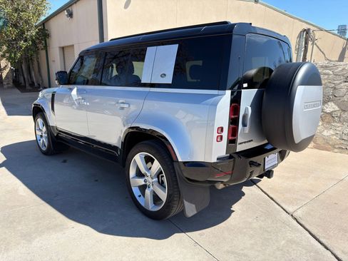 Certified 2024 Land Rover Defender 110 X-Dynamic SE image 3