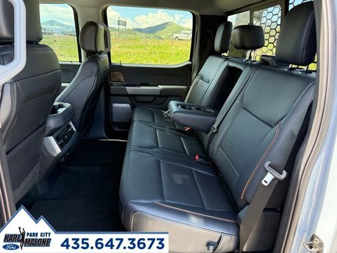 Used 2025 Ford F350 Lariat w/ Lariat Ultimate Package AWD/4WD image 28