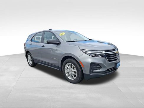 Certified 2023 Chevrolet Equinox LS image 1