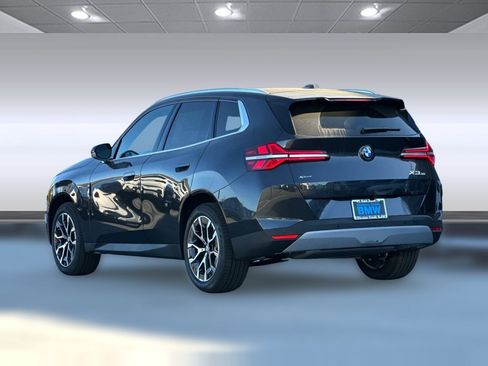 Used 2026 BMW X3 xDrive30i w/ Premium Package AWD/4WD image 3