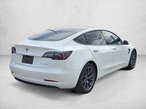 Used 2021 Tesla Model 3 Long Range image 5