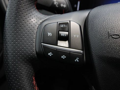 Used 2023 Ford Escape ST-Line AWD/4WD image 17