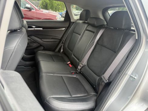 Used 2025 Kia Seltos EX FWD image 48