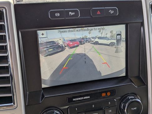 Used 2017 Ford F250 Lariat image 11