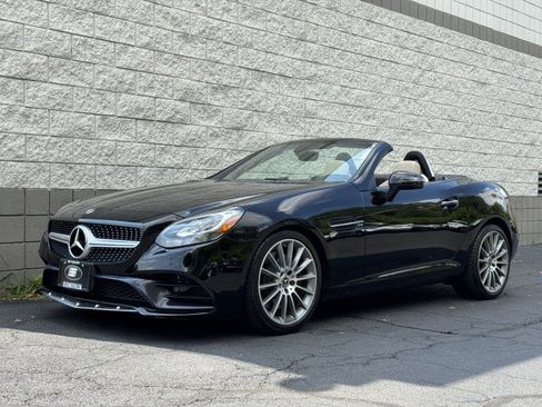 Used 2019 Mercedes-Benz SLC 300 w/ Premium Package image 1