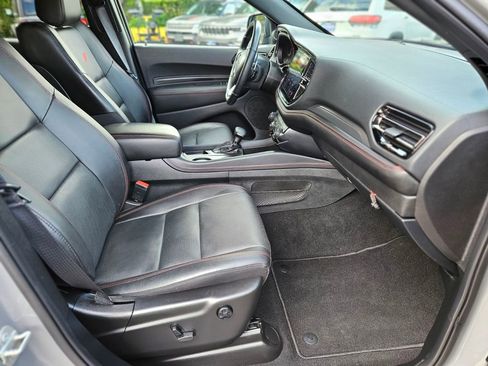Used 2024 Dodge Durango GT image 11