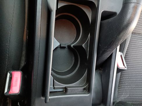 Used 2013 MAZDA MAZDA3 i SV w/ Convenience Pkg image 29