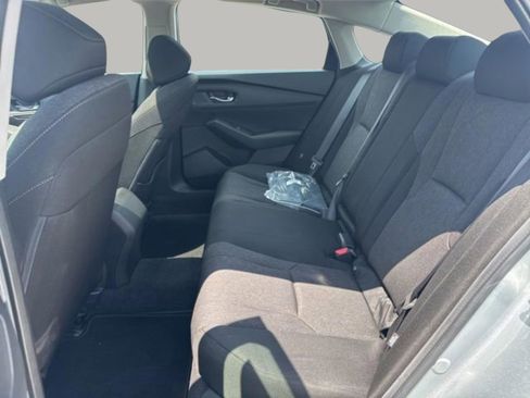 Used 2024 Honda Accord EX image 27
