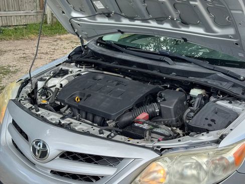 Used 2012 Toyota Corolla LE FWD image 12