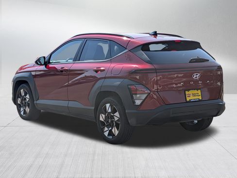 Used 2024 Hyundai Kona SEL FWD image 5