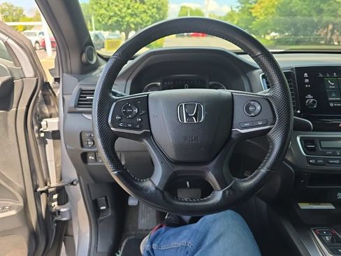 Used 2023 Honda Passport EX-L image 13