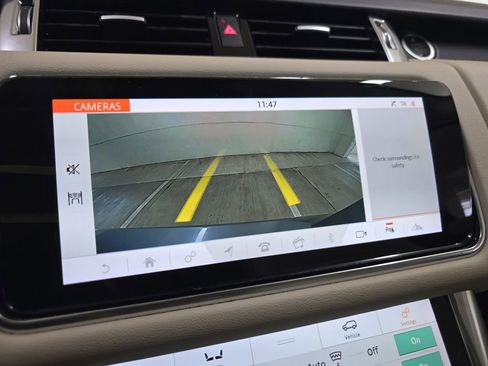 Used 2022 Land Rover Range Rover Sport HSE Silver Edition image 24