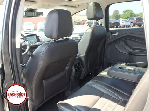 Used 2017 Ford Escape Titanium w/ Equipment Group 301A FWD image 27