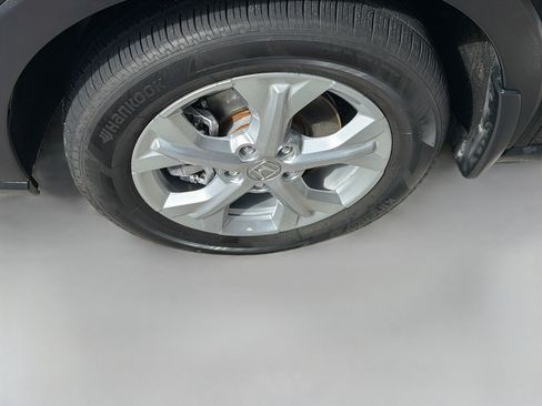 Certified 2024 Honda HR-V LX image 35
