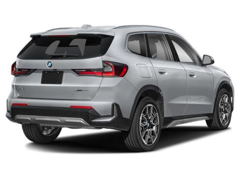 Used 2025 BMW X1 xDrive28i w/ Premium Package image 5
