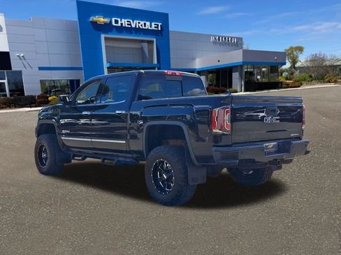 Used 2017 GMC Sierra 1500 Denali w/ Denali Ultimate Package AWD/4WD image 24