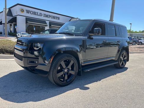 Used 2024 Land Rover Defender 110 V8 image 4