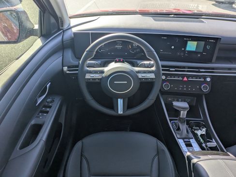 New 2026 Hyundai Tucson SEL image 17