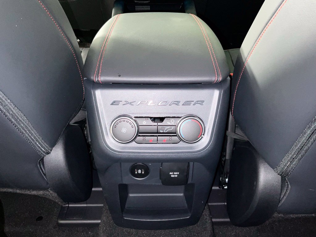 New 2027 Ford Explorer ST-Line w/ Premium Package RWD image 18