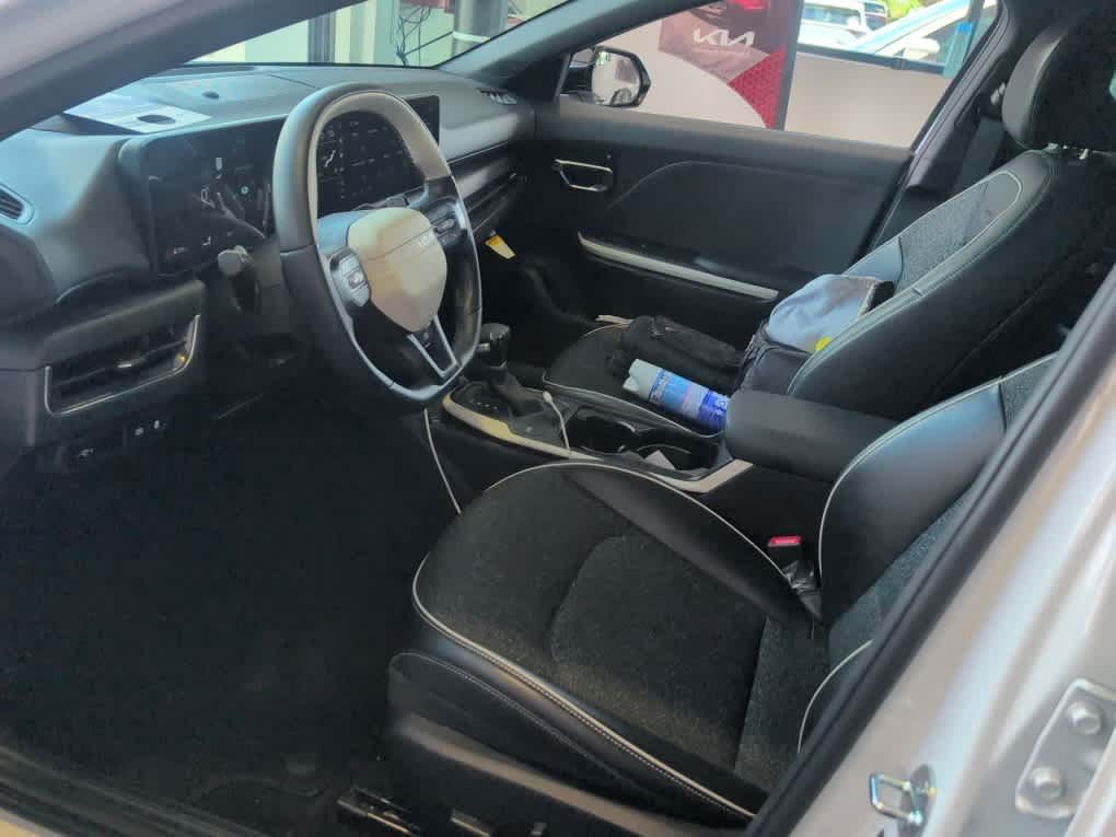 Used 2025 Kia K4 GT-Line w/ GT-Line Sunroof Package FWD image 9