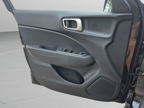 Used 2023 Hyundai Venue SEL w/ Cargo Package FWD image 23