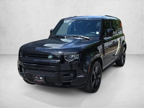 Certified 2025 Land Rover Defender 110 X-Dynamic SE AWD/4WD image 1