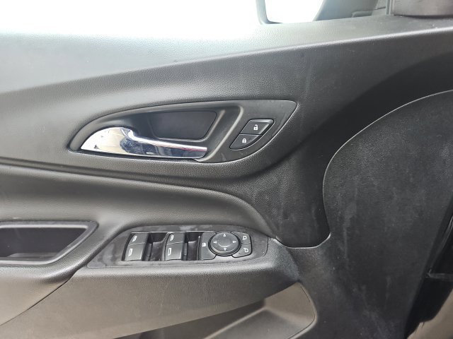 Used 2019 Chevrolet Equinox LT FWD image 24