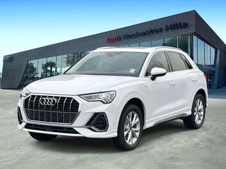 Certified 2025 Audi Q3 2.0T Premium w/ Convenience Package video 1