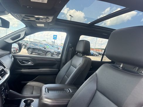 Certified 2022 Chevrolet Tahoe LT w/ Luxury Package AWD/4WD image 26